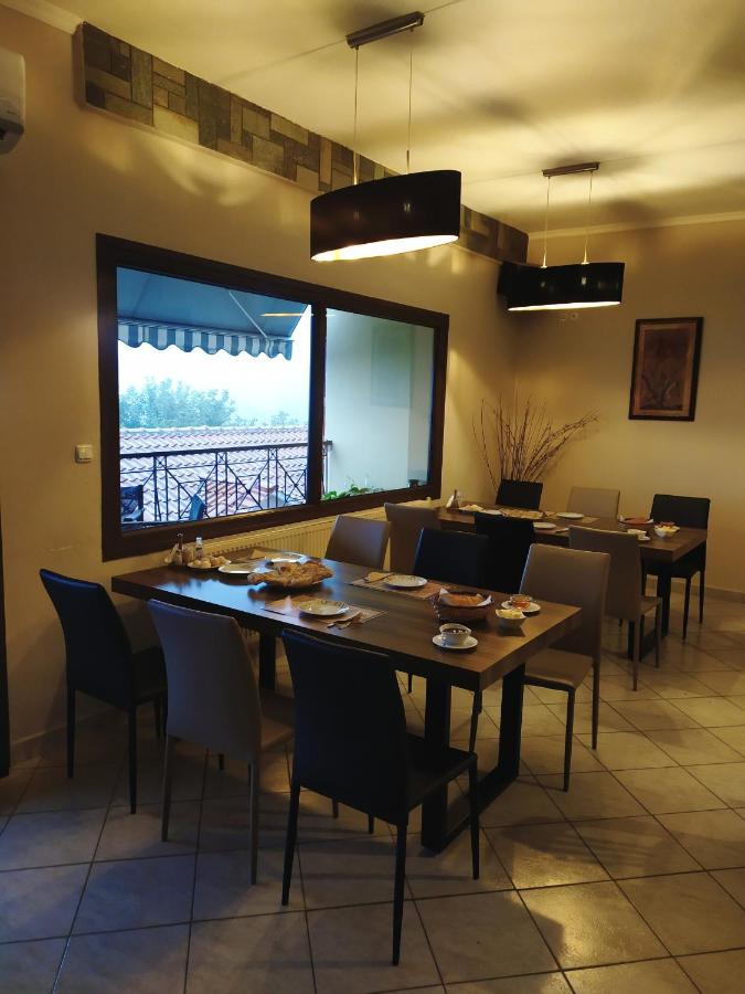 Smallhotel - Vevi Luaran gambar