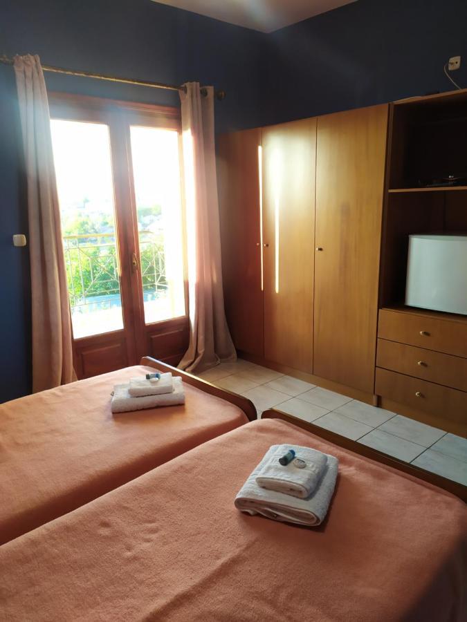 Smallhotel - Vevi Luaran gambar