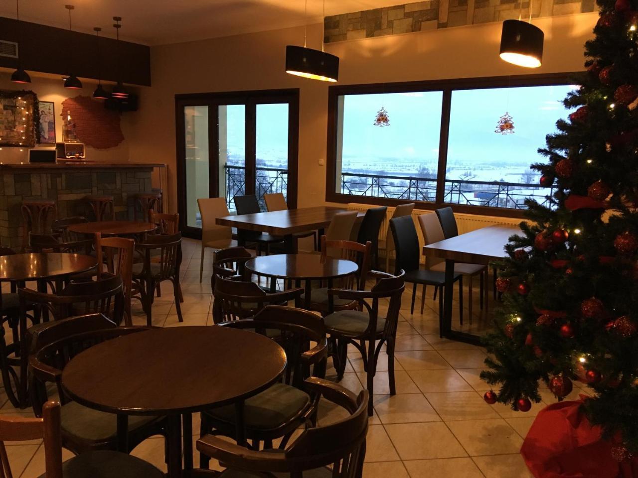 Smallhotel - Vevi Luaran gambar